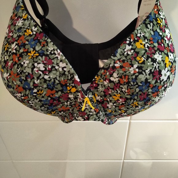 Cacique 40DDD So Light Lightly Lined T-Shirt Bra - Picture 2 of 8